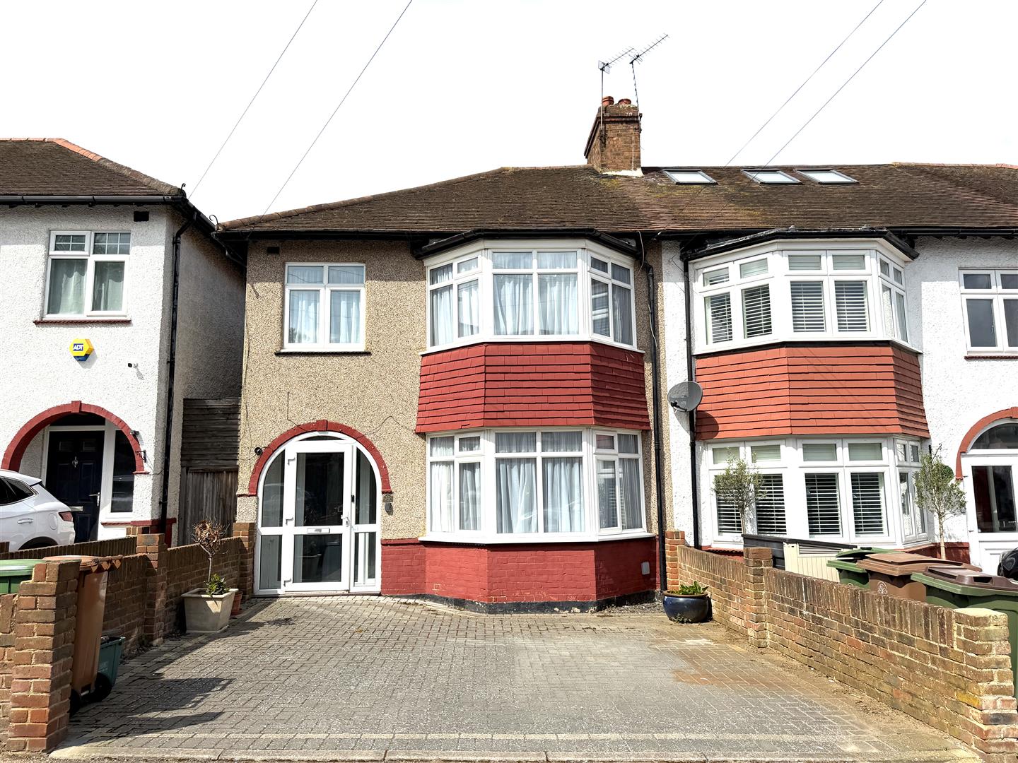 3 bed property in Albert Road, Sutton